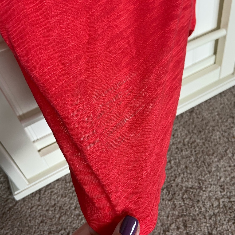 Banana Republic Tee Shirt! Very soft and stretchy!